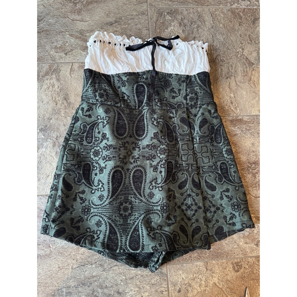 Urban Outfitters‎ White Green Antoinette Strapless Brocade Paisley Romper Large